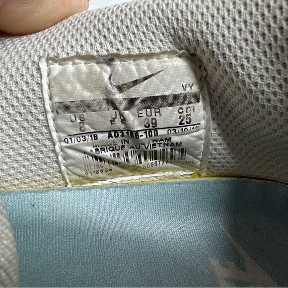 Women's NIKE 'Prelove OX Rainbow' Size 8 US Runners Beige - Picture 7 of 14